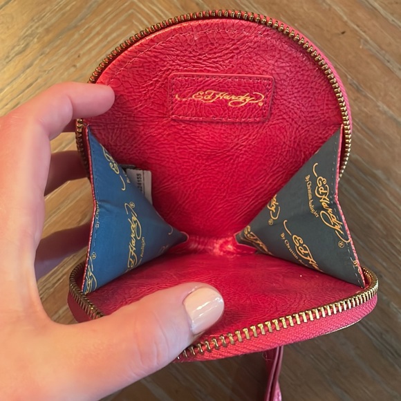 Ed Hardy Coin Pouch - Picture 5 of 7